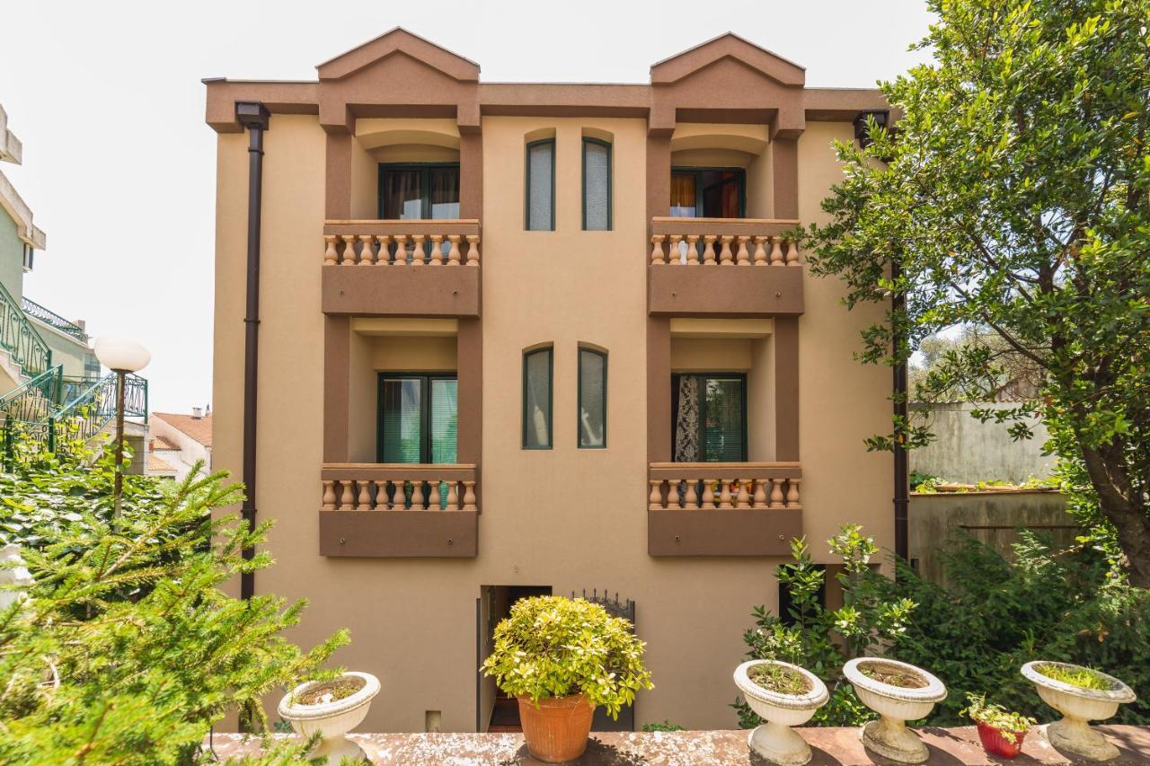 Villa Vera Budva Exterior photo