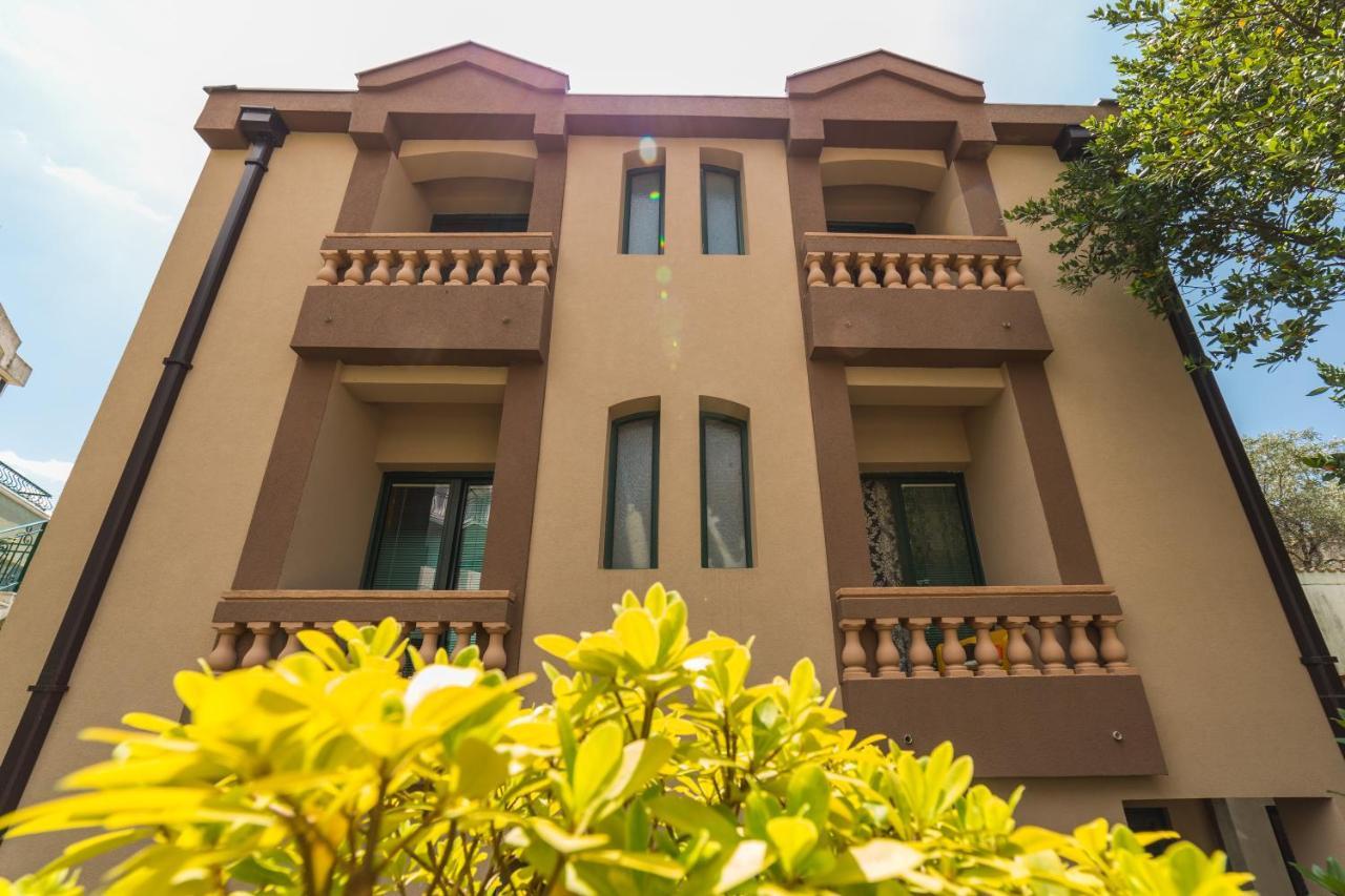 Villa Vera Budva Exterior photo