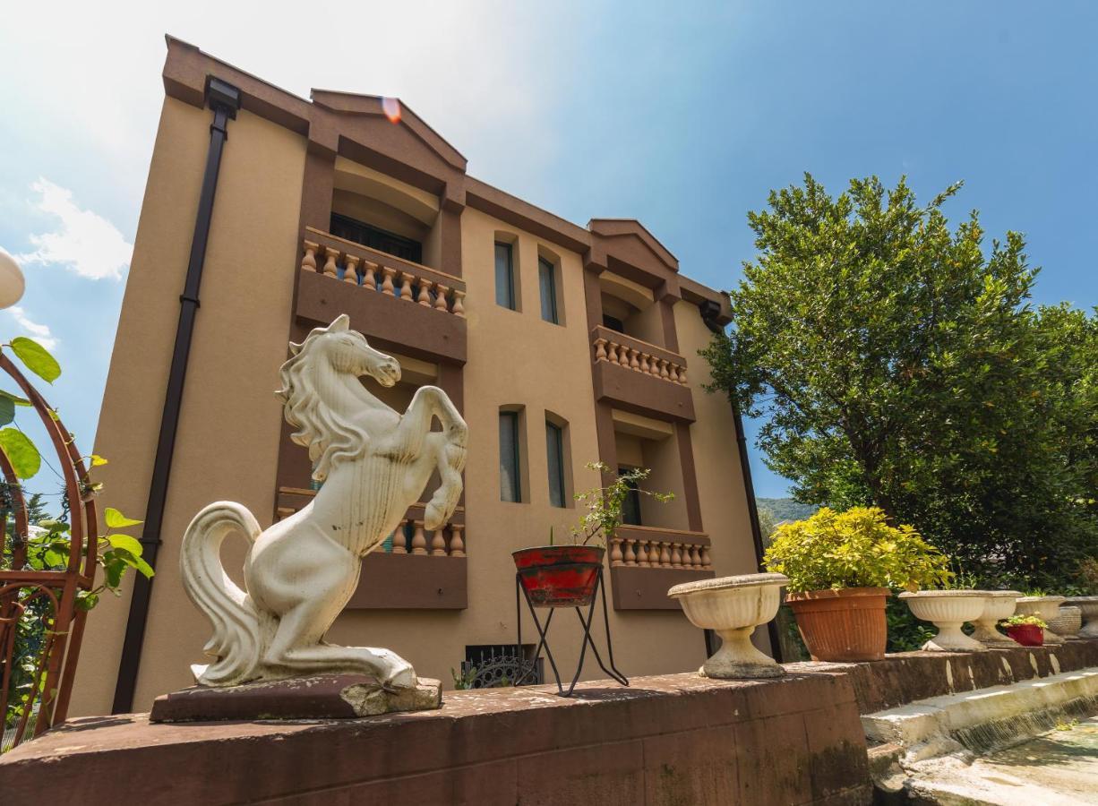 Villa Vera Budva Exterior photo