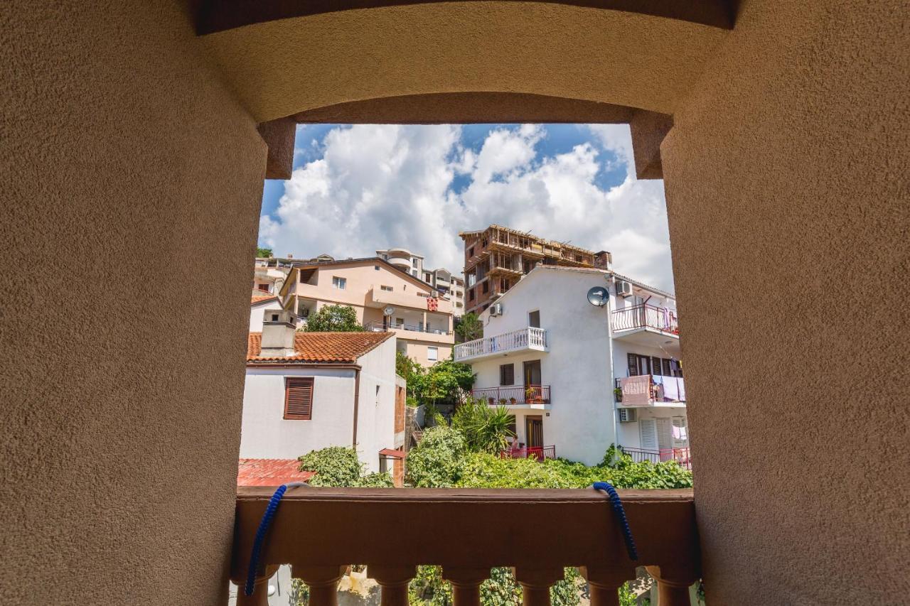 Villa Vera Budva Exterior photo