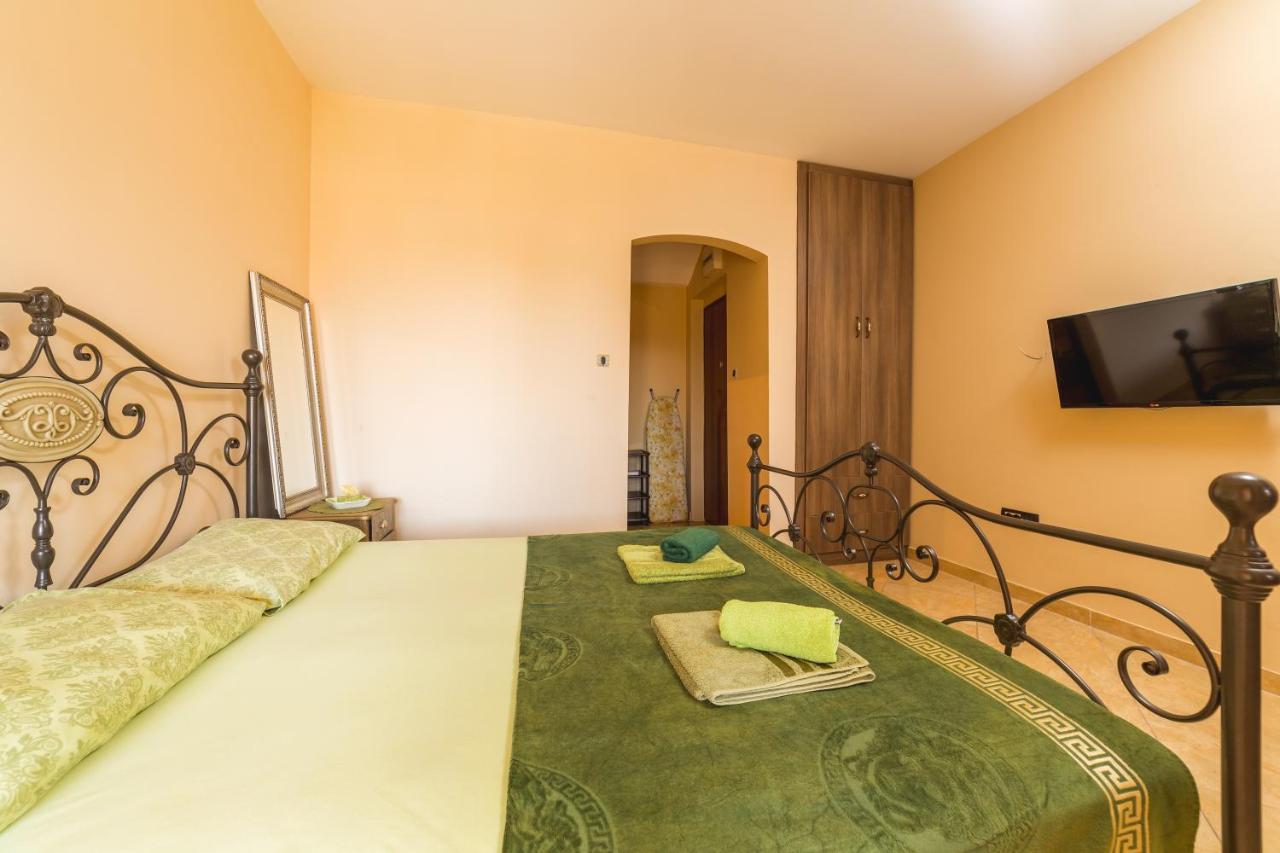 Villa Vera Budva Exterior photo